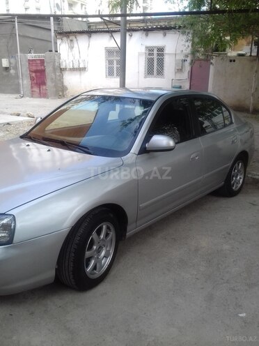 Hyundai Elantra 2001, 242,000 km - 2.0 л - Bakı
