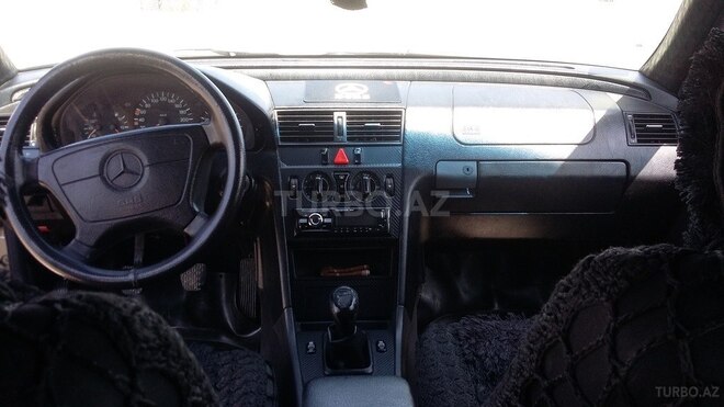 Mercedes 200 1996, 345,000 km - 0.2 l - Gəncə