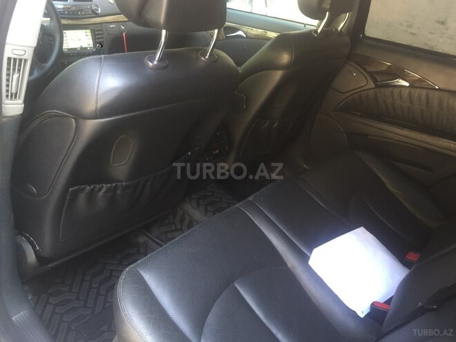 Mercedes E 320 2004, 289,000 km - 3.2 l - Bakı