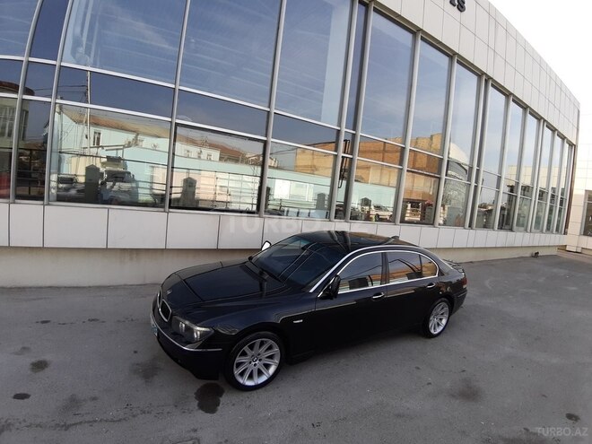 BMW 745 2004, 240,000 km - 4.4 л - Bakı