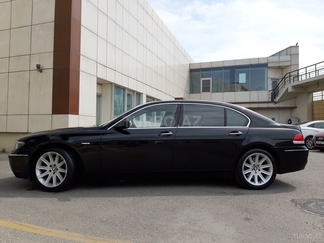 BMW 745 2004, 240,000 km - 4.4 л - Bakı