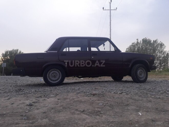 LADA (VAZ) 2107 2006, 163,700 km - 1.6 л - Salyan