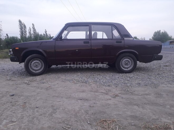 LADA (VAZ) 2107 2006, 163,700 km - 1.6 л - Salyan