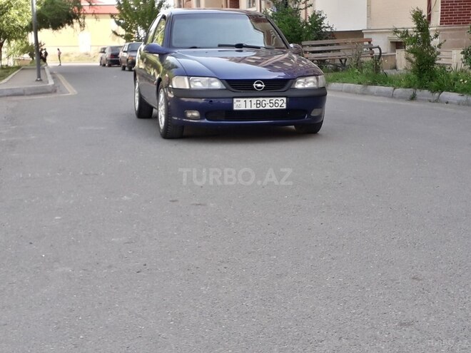 Opel Vectra 1995, 416,000 km - 2.0 л - Gəncə