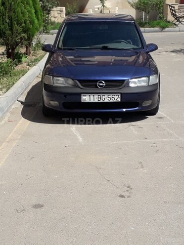 Opel Vectra 1995, 416,000 km - 2.0 л - Gəncə