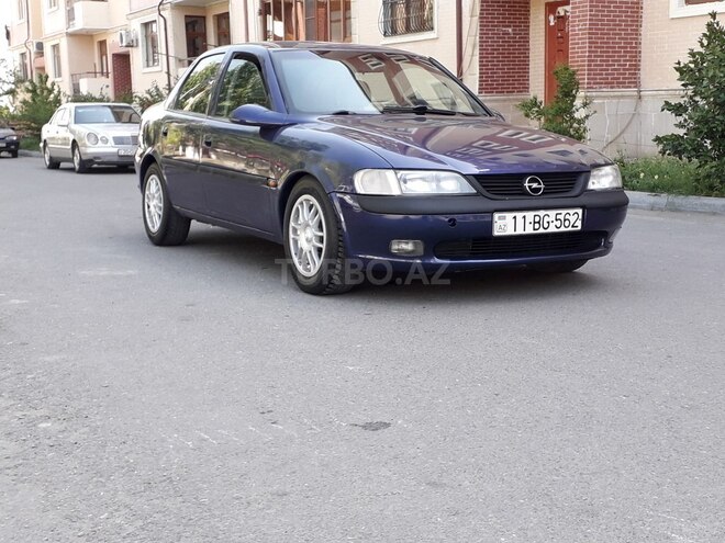 Opel Vectra 1995, 416,000 km - 2.0 л - Gəncə