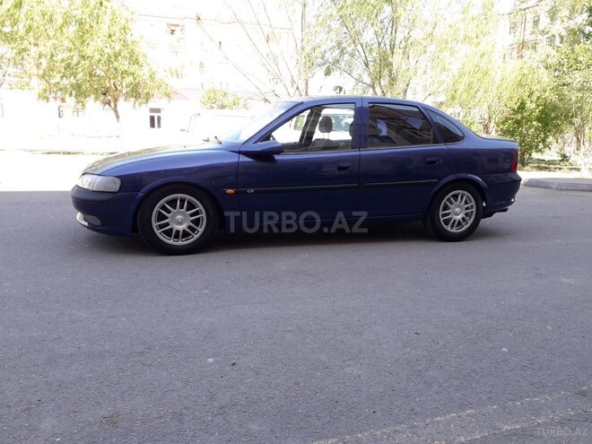 Opel Vectra 1995, 416,000 km - 2.0 л - Gəncə
