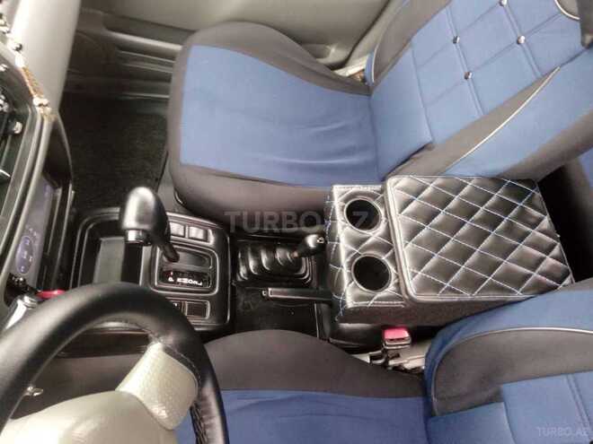 Suzuki Grand Vitara 1998, 250,000 km - 2.5 l - Bakı