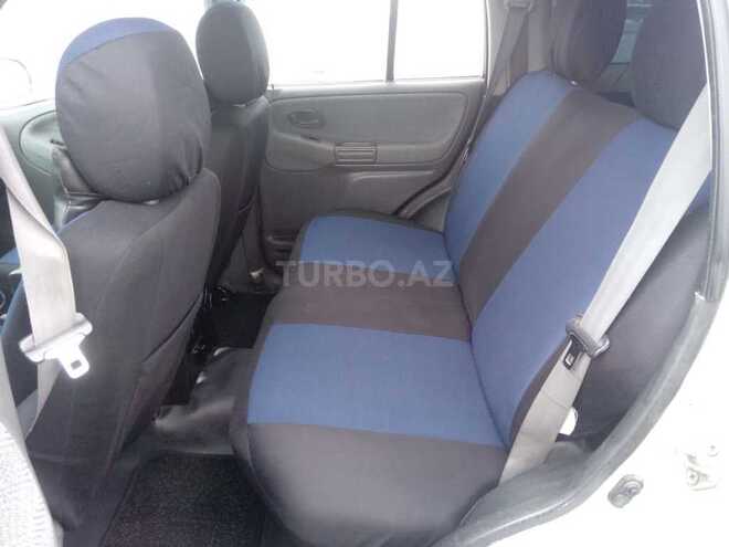 Suzuki Grand Vitara 1998, 250,000 km - 2.5 l - Bakı