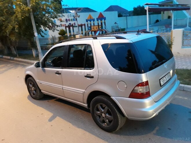 Mercedes ML 270 2003, 297,000 km - 2.7 л - Biləsuvar
