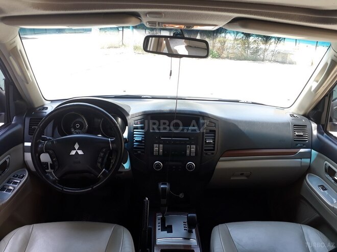 Mitsubishi Pajero 2008, 149,990 km - 3.0 л - Bakı