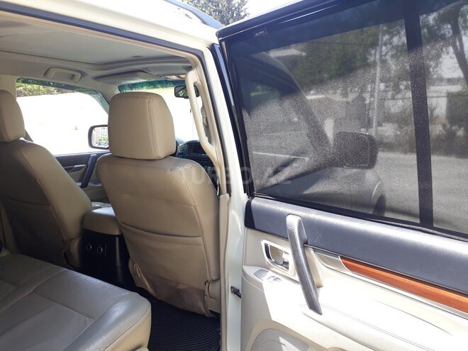 Mitsubishi Pajero 2008, 149,990 km - 3.0 л - Bakı