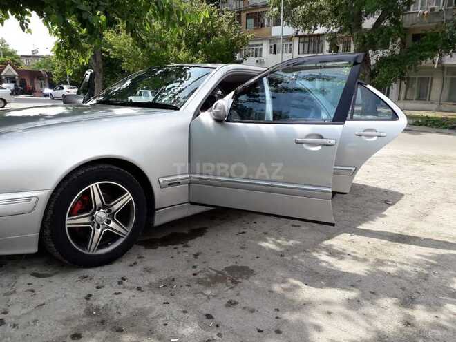 Mercedes E 240 2000, 190,000 km - 2.4 l - Mingəçevir