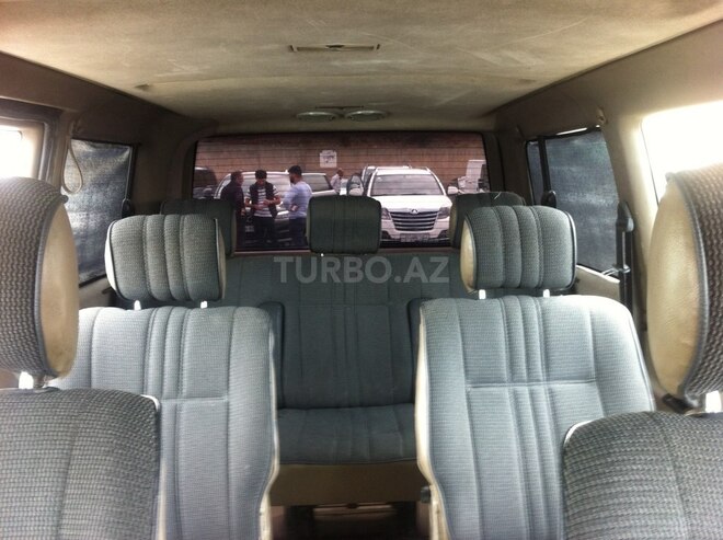 Volkswagen Caravelle 1997, 380,000 km - 2.4 l - Bakı