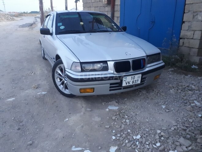 BMW 320 1992, 330,000 km - 2.0 л - Bakı