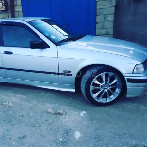 BMW 320 1992, 330,000 km - 2.0 л - Bakı