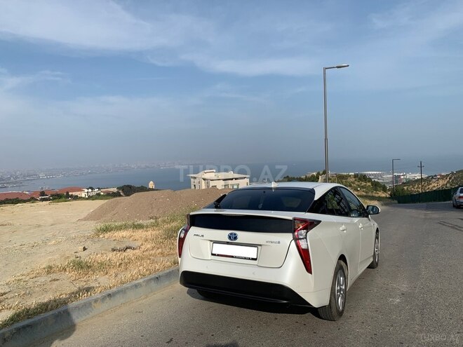 Toyota Prius 2017, 4,600 km - 2.0 l - Bakı