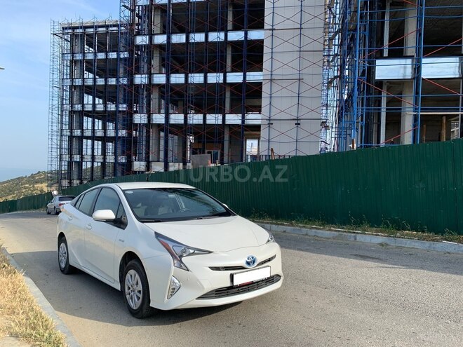 Toyota Prius 2017, 4,600 km - 2.0 l - Bakı