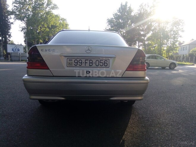 Mercedes C 200 2000, 233,440 km - 2.0 l - Yevlax