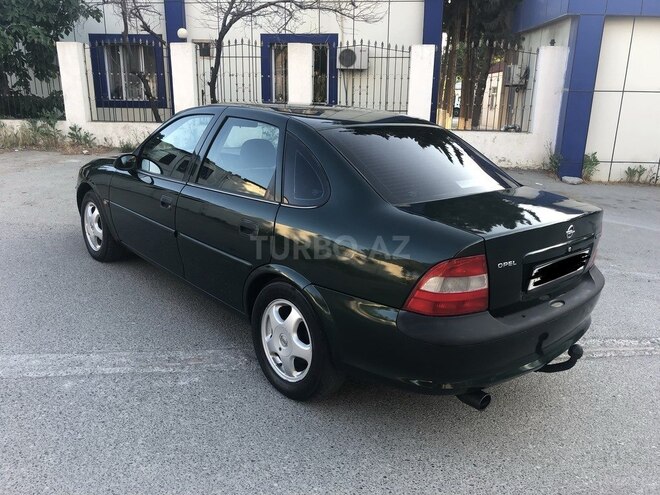 Opel Vectra 1998, 298,000 km - 1.6 l - Sumqayıt