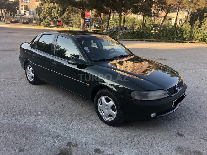 Opel Vectra 1998, 298,000 km - 1.6 l - Sumqayıt