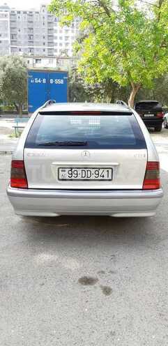 Mercedes C 220 1999, 285,600 km - 2.2 l - Bakı