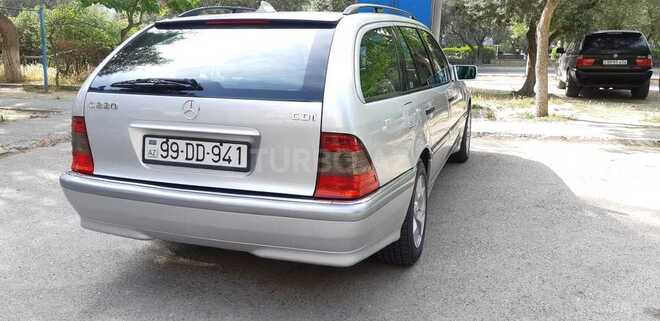 Mercedes C 220 1999, 285,600 km - 2.2 l - Bakı