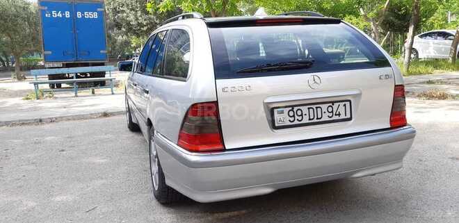 Mercedes C 220 1999, 285,600 km - 2.2 l - Bakı