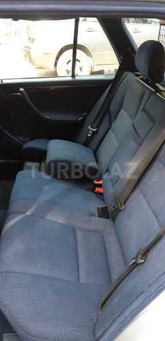 Mercedes C 220 1999, 285,600 km - 2.2 l - Bakı