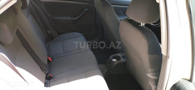 Volkswagen Jetta 2007, 137,886 km - 1.6 l - Bakı