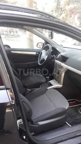 Opel Astra 2008, 215,000 km - 1.7 л - Bakı