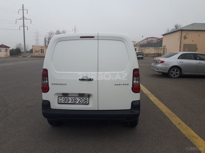 Peugeot Partner 2014, 95,000 km - 1.6 l - Bakı