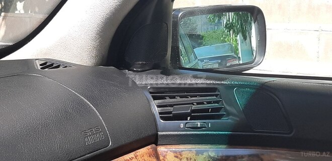 BMW 528 1996, 379,960 km - 2.8 l - Bakı