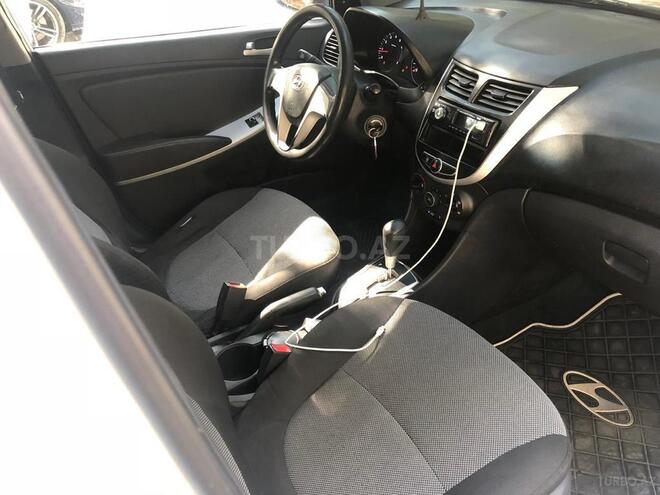 Hyundai Accent 2013, 92,000 km - 1.4 л - Bakı