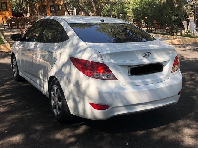 Hyundai Accent 2013, 92,000 km - 1.4 л - Bakı