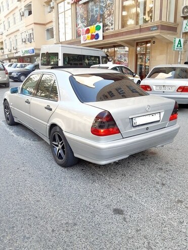 Mercedes C 240 1998, 370,000 km - 2.4 l - Bakı