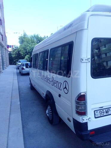 Mercedes Sprinter 412 1999, 370,000 km - 2.9 l - Şirvan