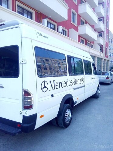 Mercedes Sprinter 412 1999, 370,000 km - 2.9 l - Şirvan