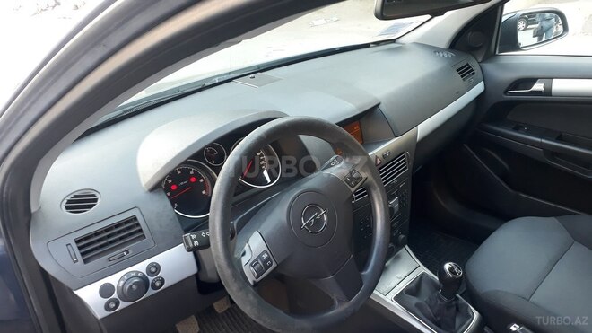 Opel Astra 2006, 167,500 km - 1.3 l - Bakı