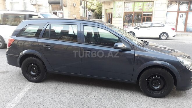 Opel Astra 2006, 167,500 km - 1.3 l - Bakı