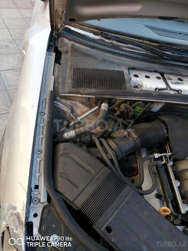 Audi A4 2003, 187,369 km - 3.0 l - Bakı