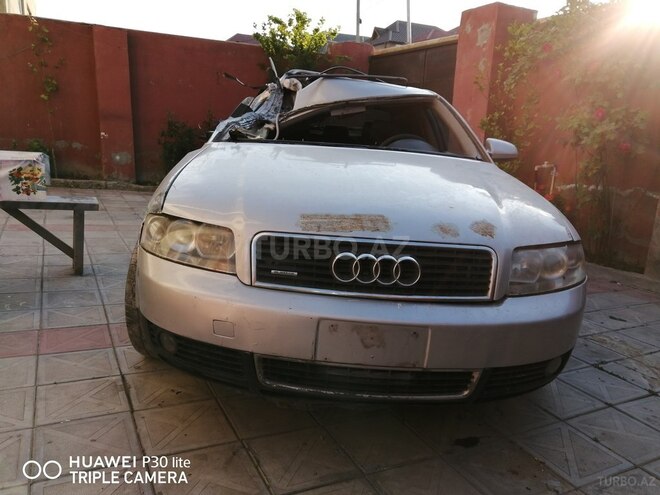 Audi A4 2003, 187,369 km - 3.0 l - Bakı