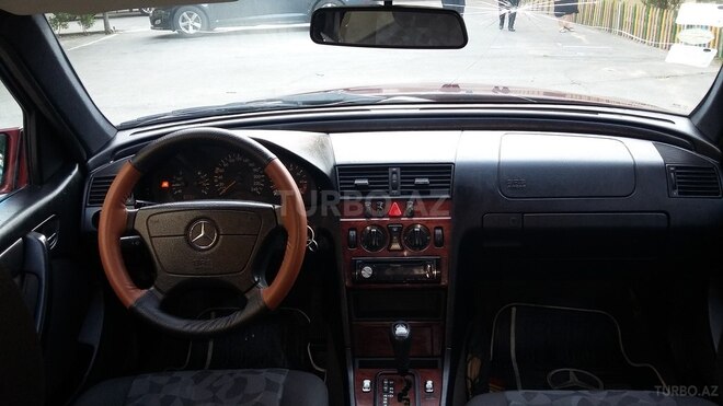 Mercedes C 180 1999, 264,000 km - 1.8 l - Bakı