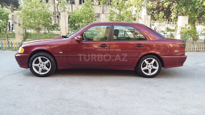 Mercedes C 180 1999, 264,000 km - 1.8 l - Bakı