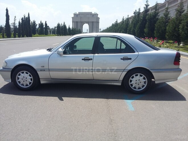 Mercedes C 180 2000, 280,455 km - 1.8 l - Gəncə