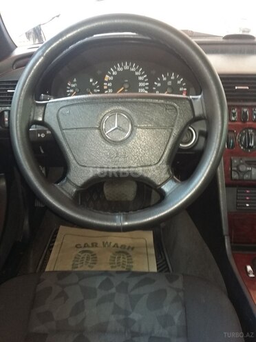 Mercedes C 180 2000, 280,455 km - 1.8 l - Gəncə