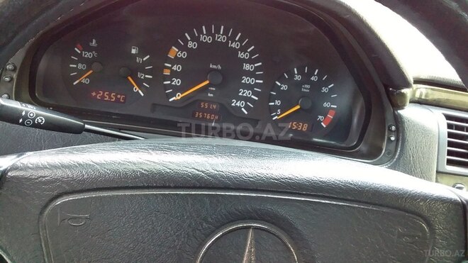 Mercedes E 230 1996, 357,604 km - 2.3 l - Bakı