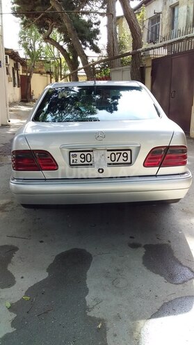 Mercedes E 230 1996, 357,604 km - 2.3 l - Bakı