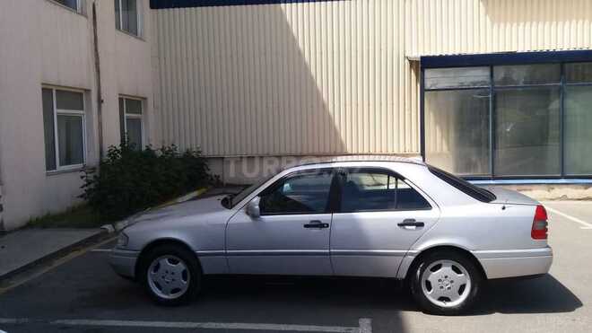 Mercedes C 200 1994, 194,000 km - 2.0 л - Bakı