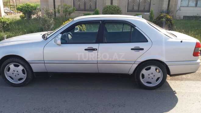 Mercedes C 200 1994, 194,000 km - 2.0 л - Bakı